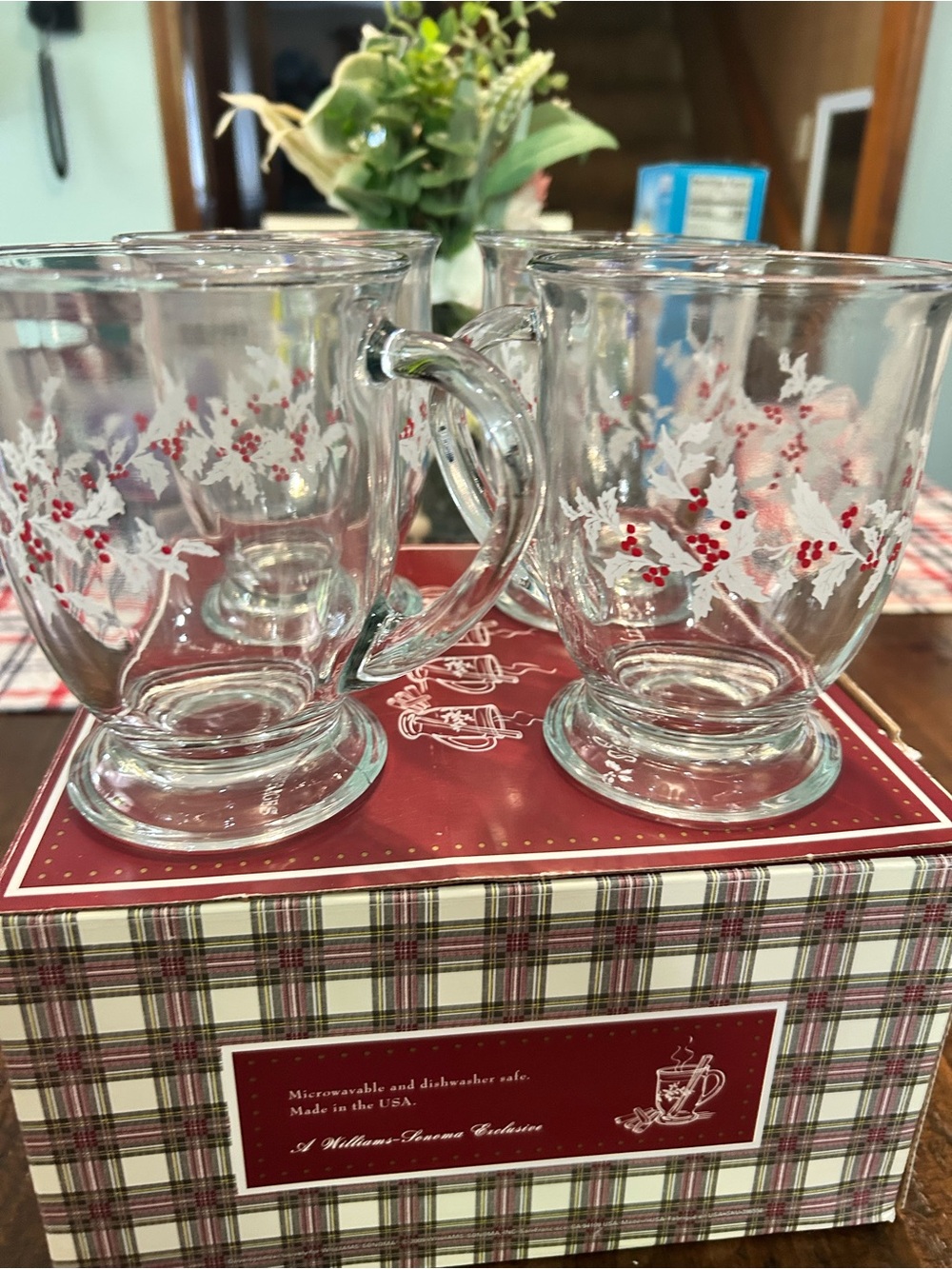 William Sonoma Anchor Hocking Holly Berry Glass Mugs Set of 4- 16oz - Picture 7 of 9